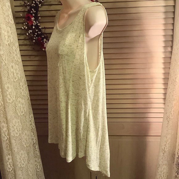 ☀️☀️Jane & Delancey soft knit tank TOP lace up back hi low longer hem L/XL NEW - Picture 3 of 6